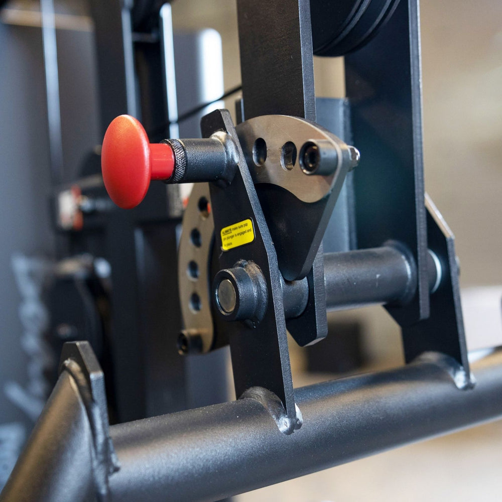 Body-Solid Pro ClubLine S1000 Four-Stack Gym seat adjustment detail