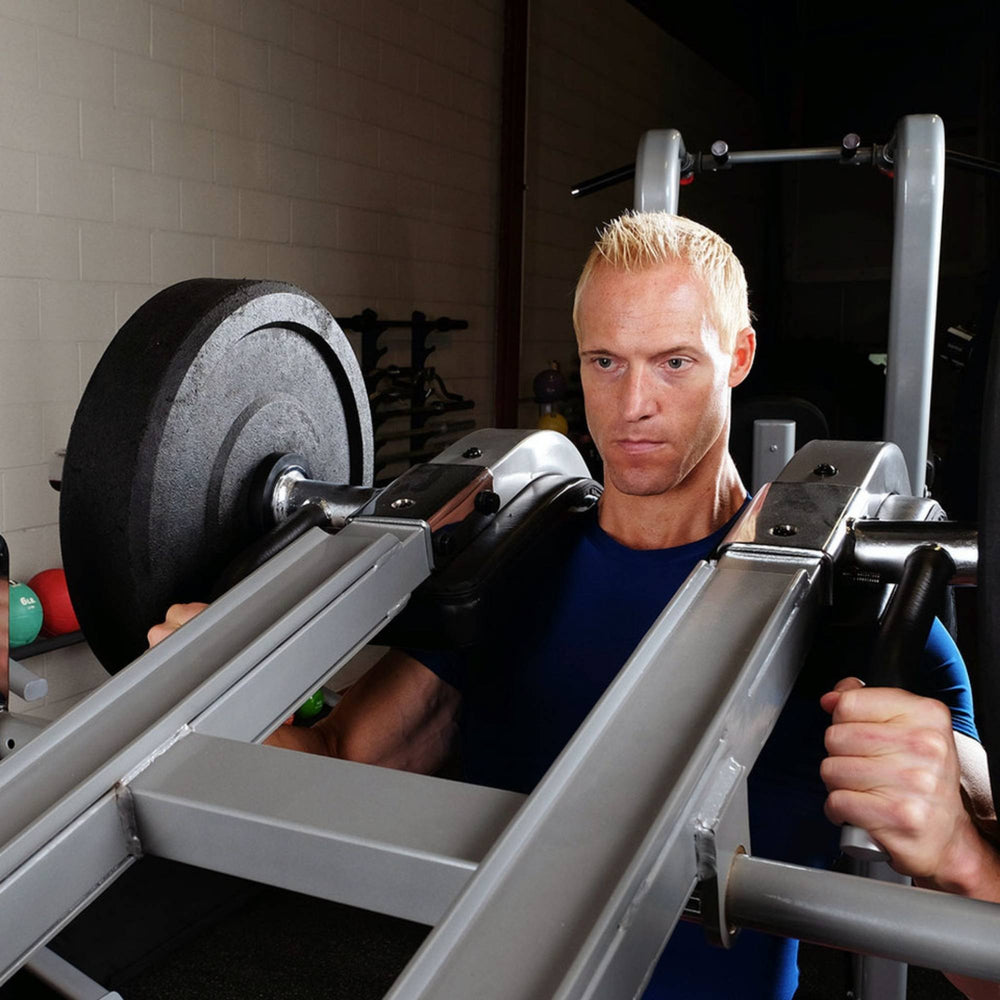 Body-Solid Pro ClubLine Leverage Squat SLS500 Colse Up Calf Extension