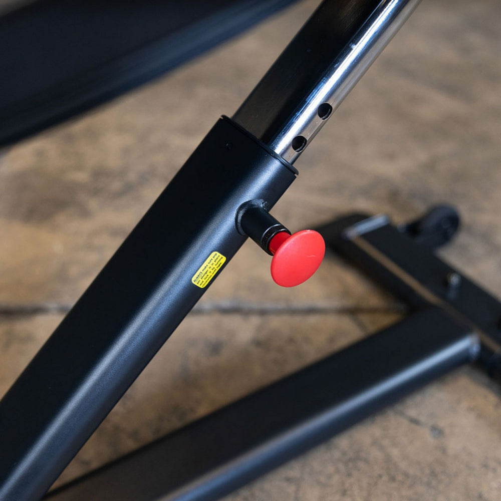 Body-Solid Proclub Commercial Ab Bench SAB500B Red adjustment knob on decline bench support frame
