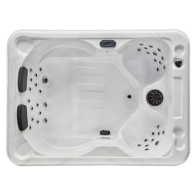 Luxury Spas Regal 4-Person Hot Tub Top View