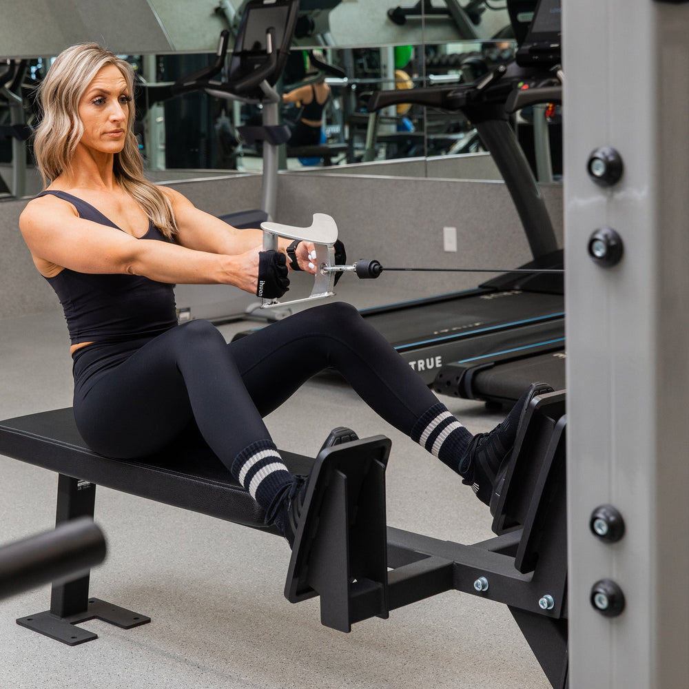 Torque X-SELECT seated row station alternate training view
