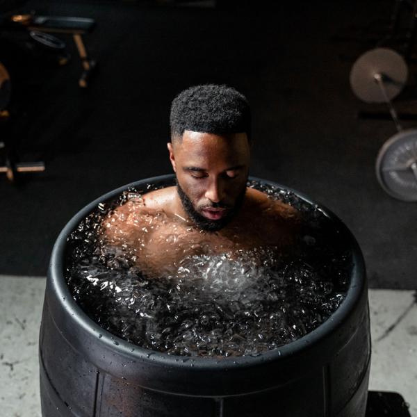 Extra Large Cold Plunge Tub for Athletes - Portable Ice Bath Barrel for Cold  Therapy, Premium Outdoor Tub - USA Owned Business 