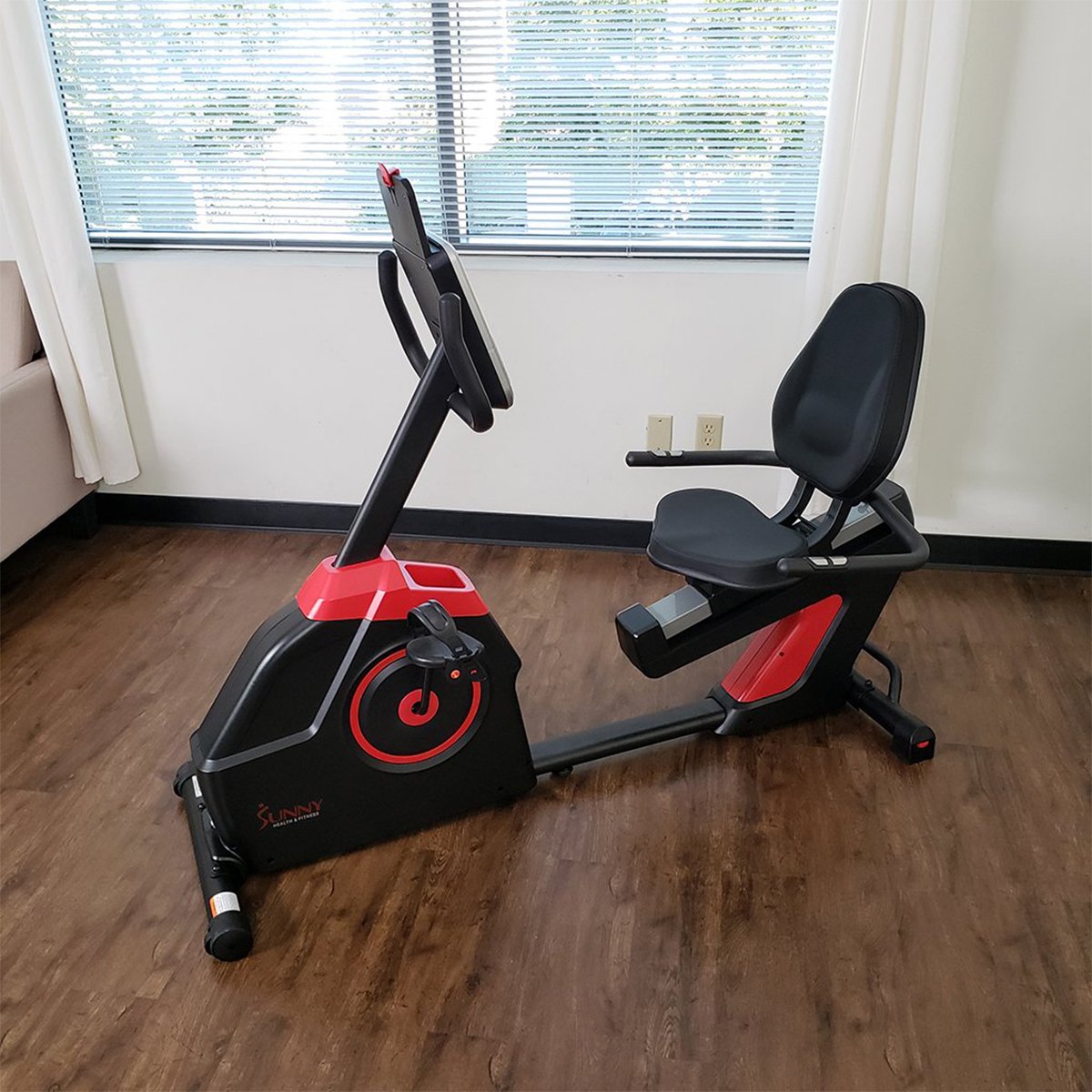 Sunny Health Fitness EVO FIT Recumbent Bike Electro-Magnetic Cardio Fitness in the Home Gym